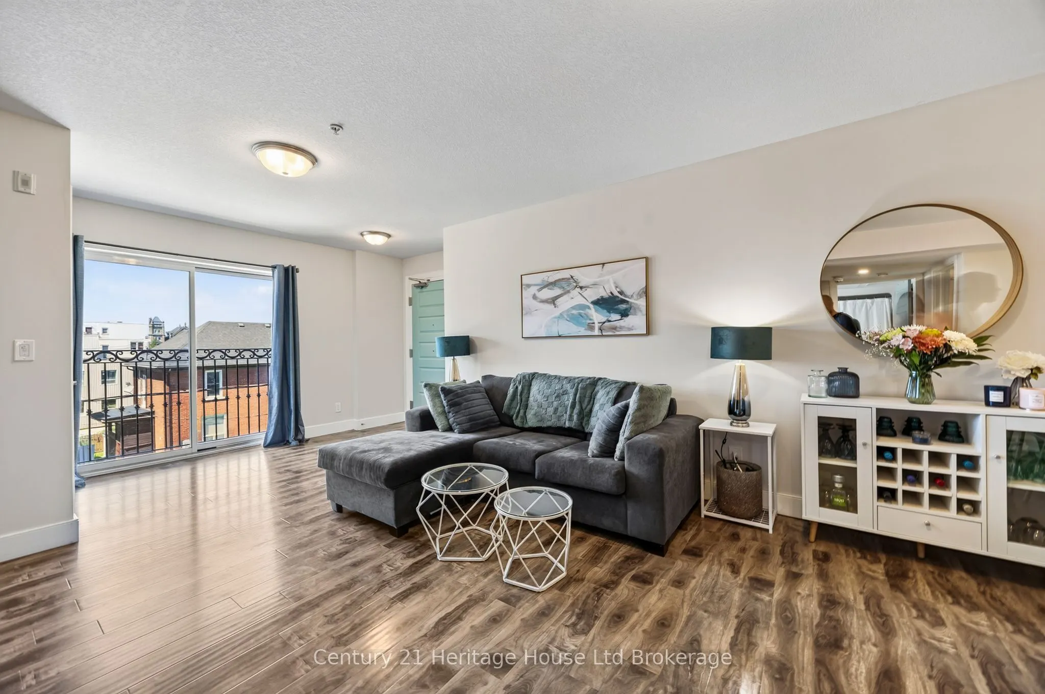 34 BROCK Street #301