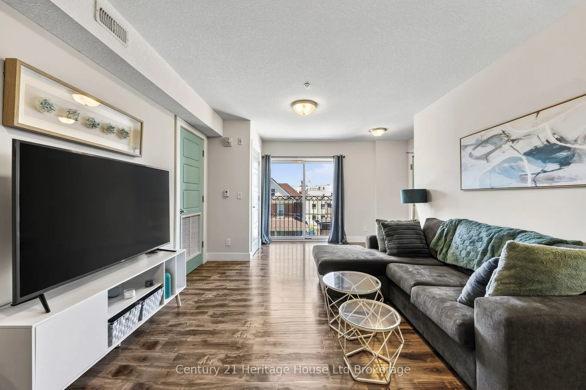 34 BROCK Street #301