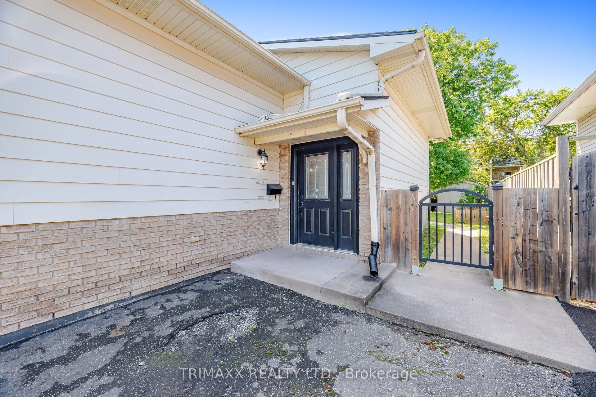 16 Loraine Drive