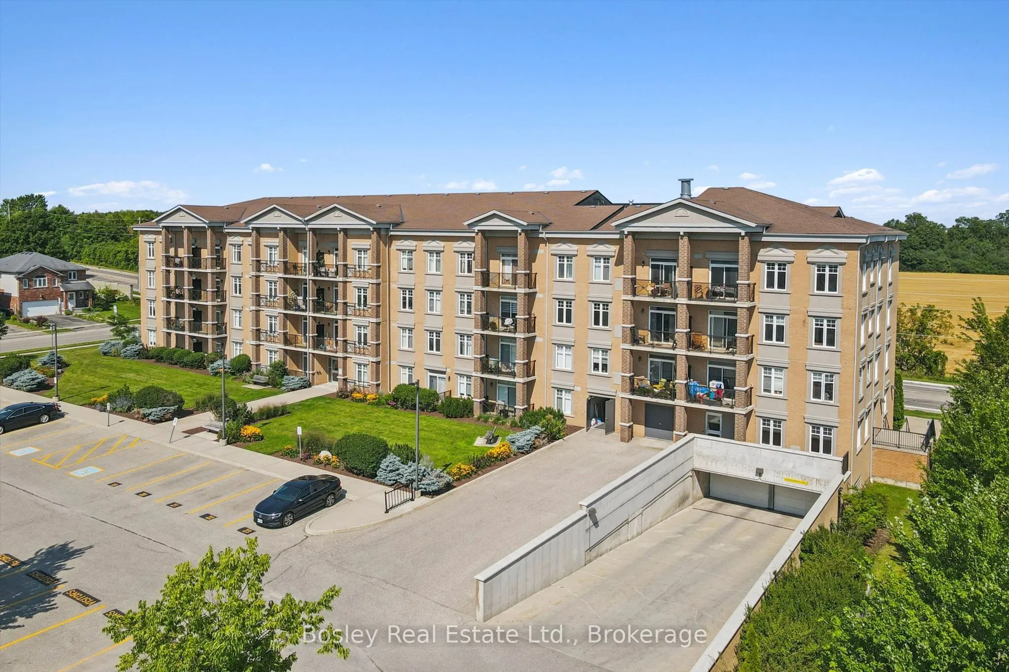 2 Colonial Drive #314
