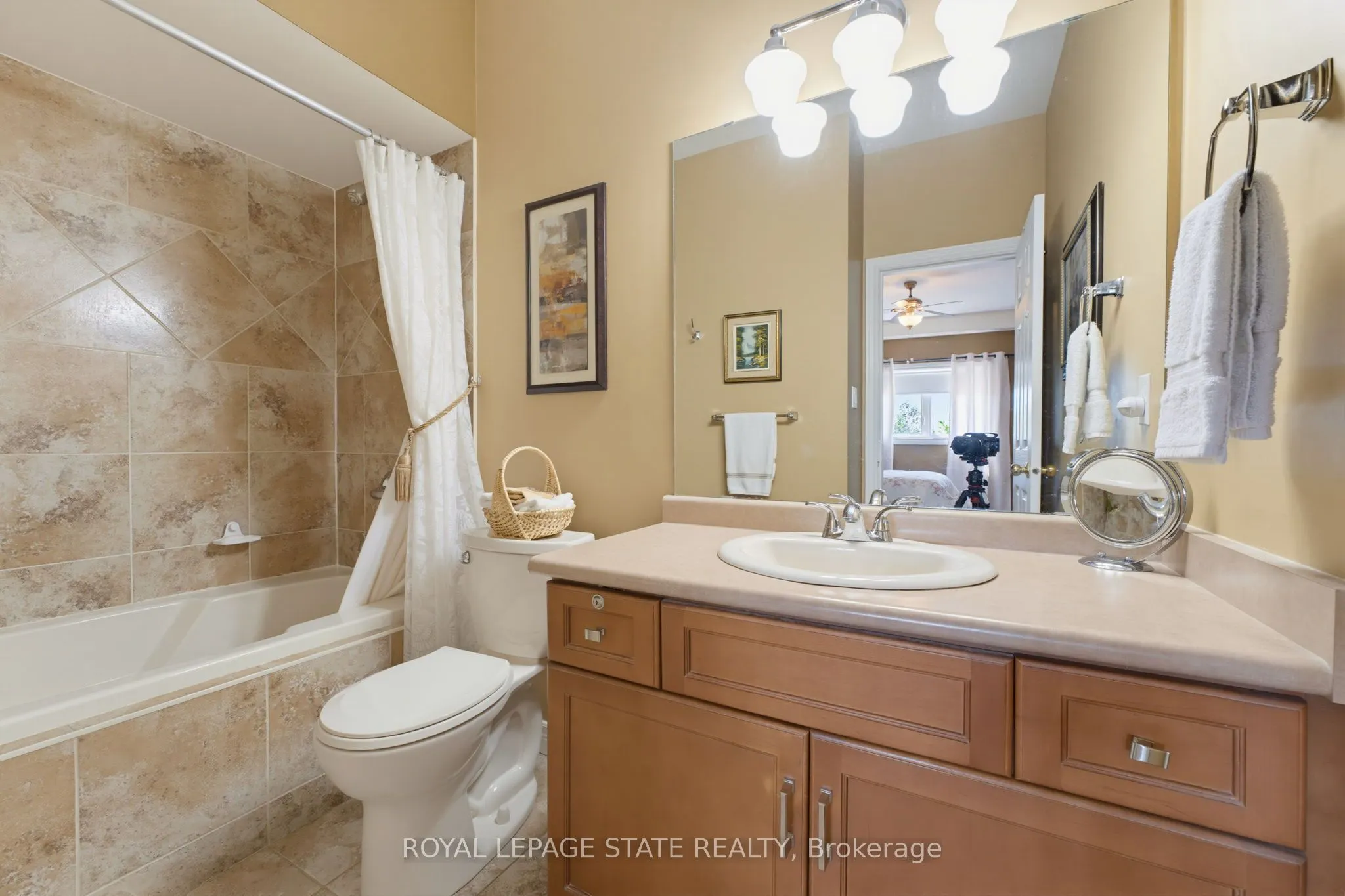 310 Southbrook Drive #17