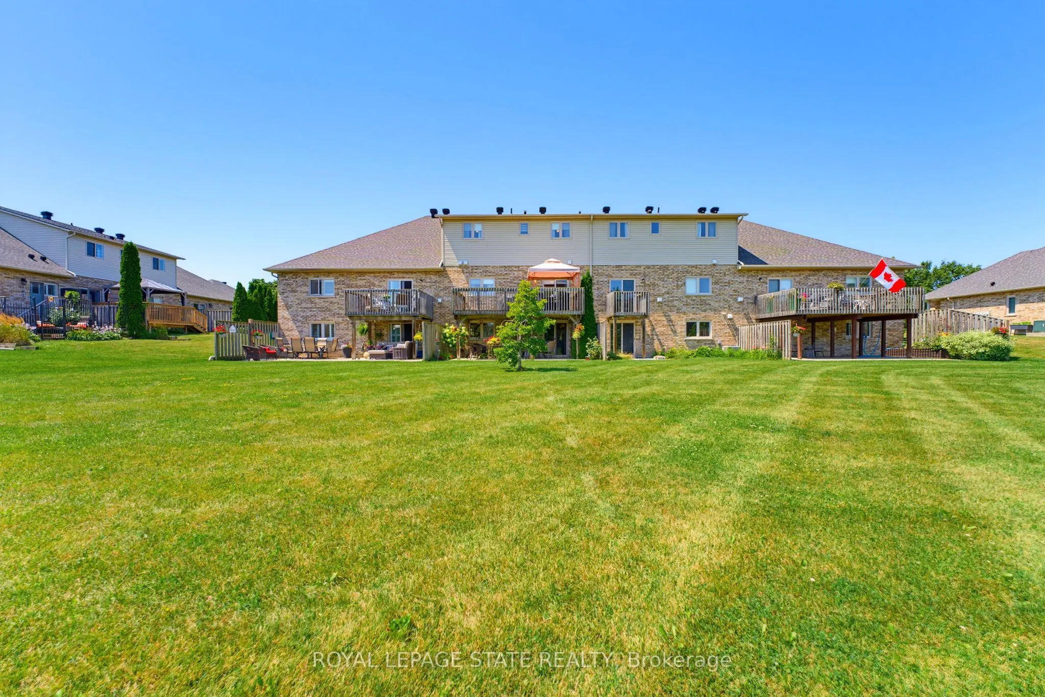 310 Southbrook Drive #17