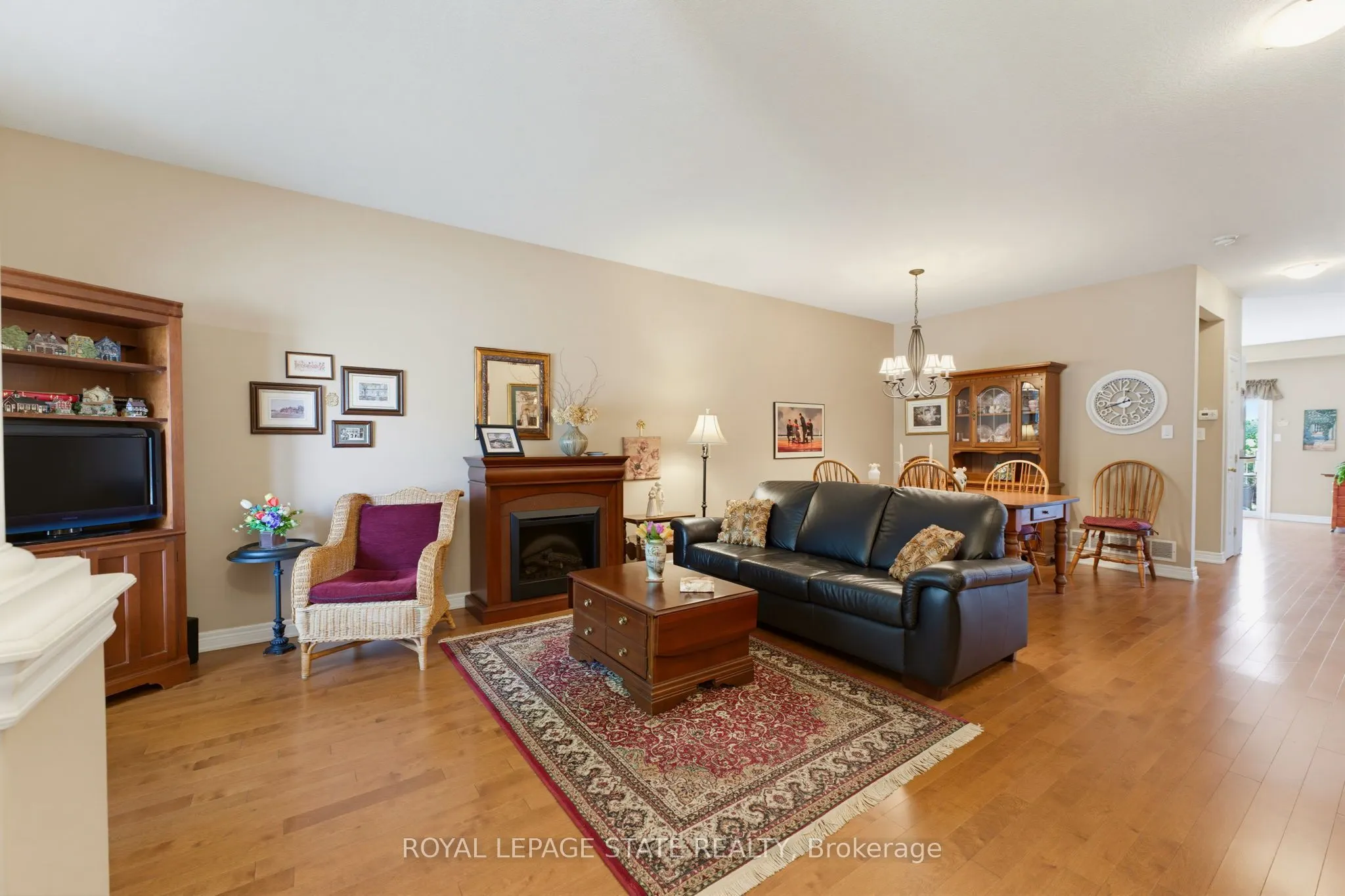 310 Southbrook Drive #17
