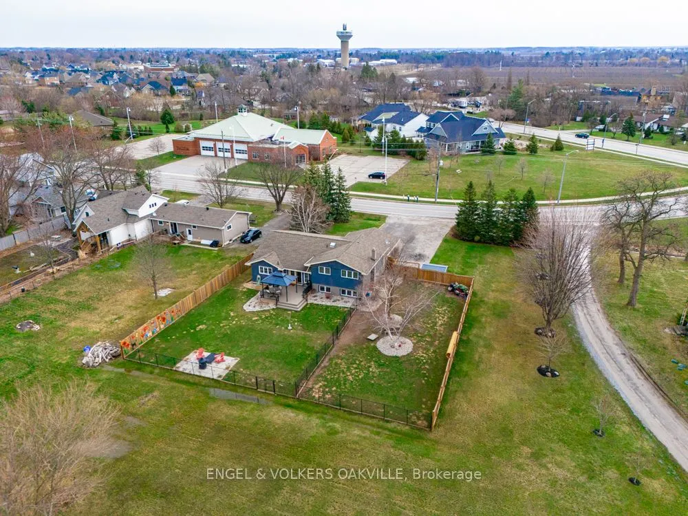 1372 Concession 6 Road