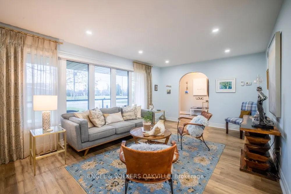 1372 Concession 6 Road