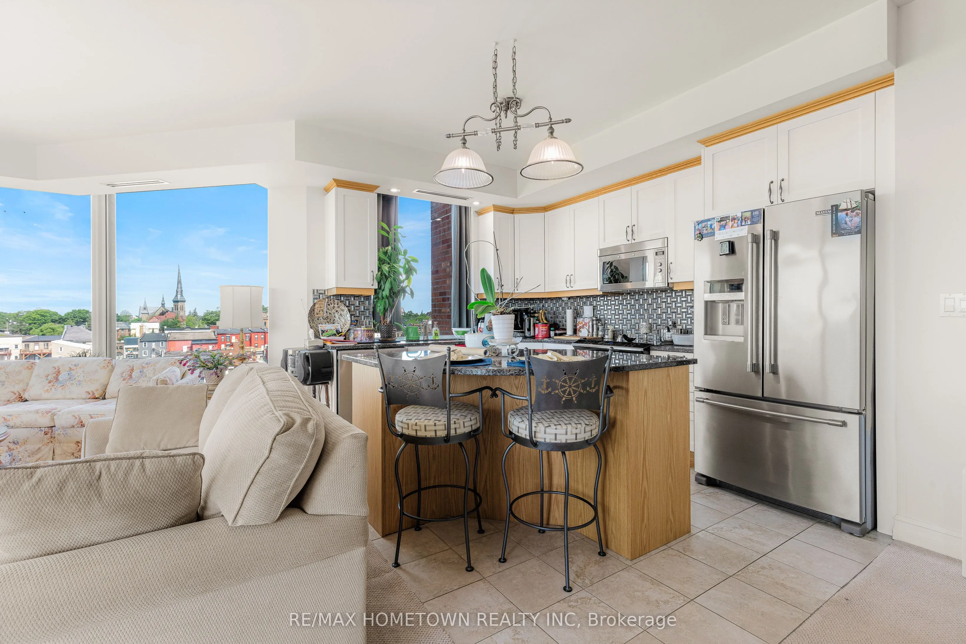 15 St Andrew Street #904