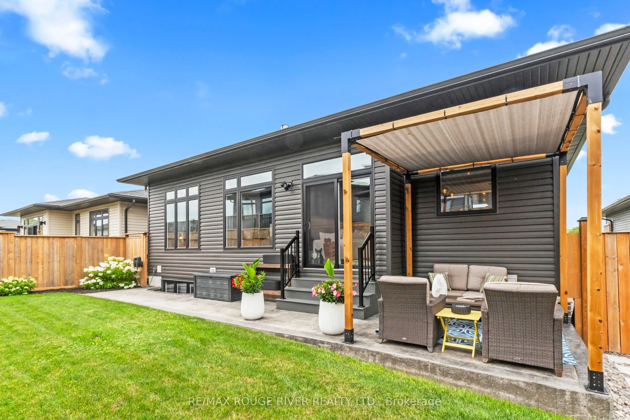 43 Streamside Drive