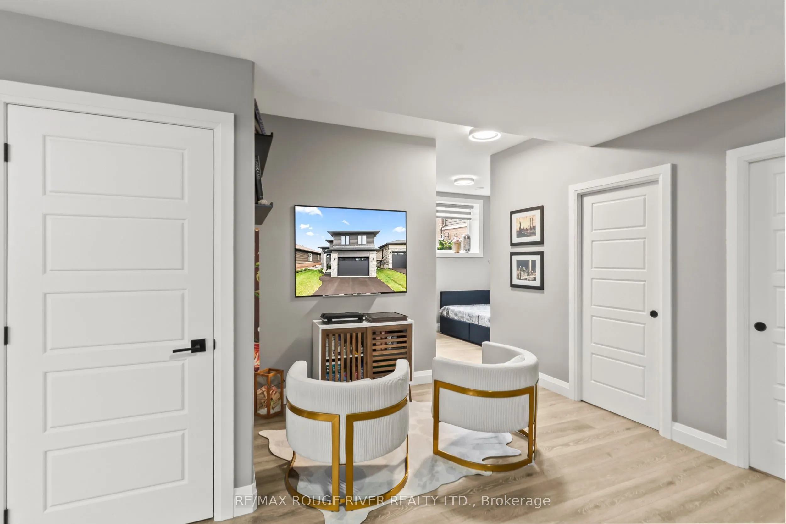 43 Streamside Drive