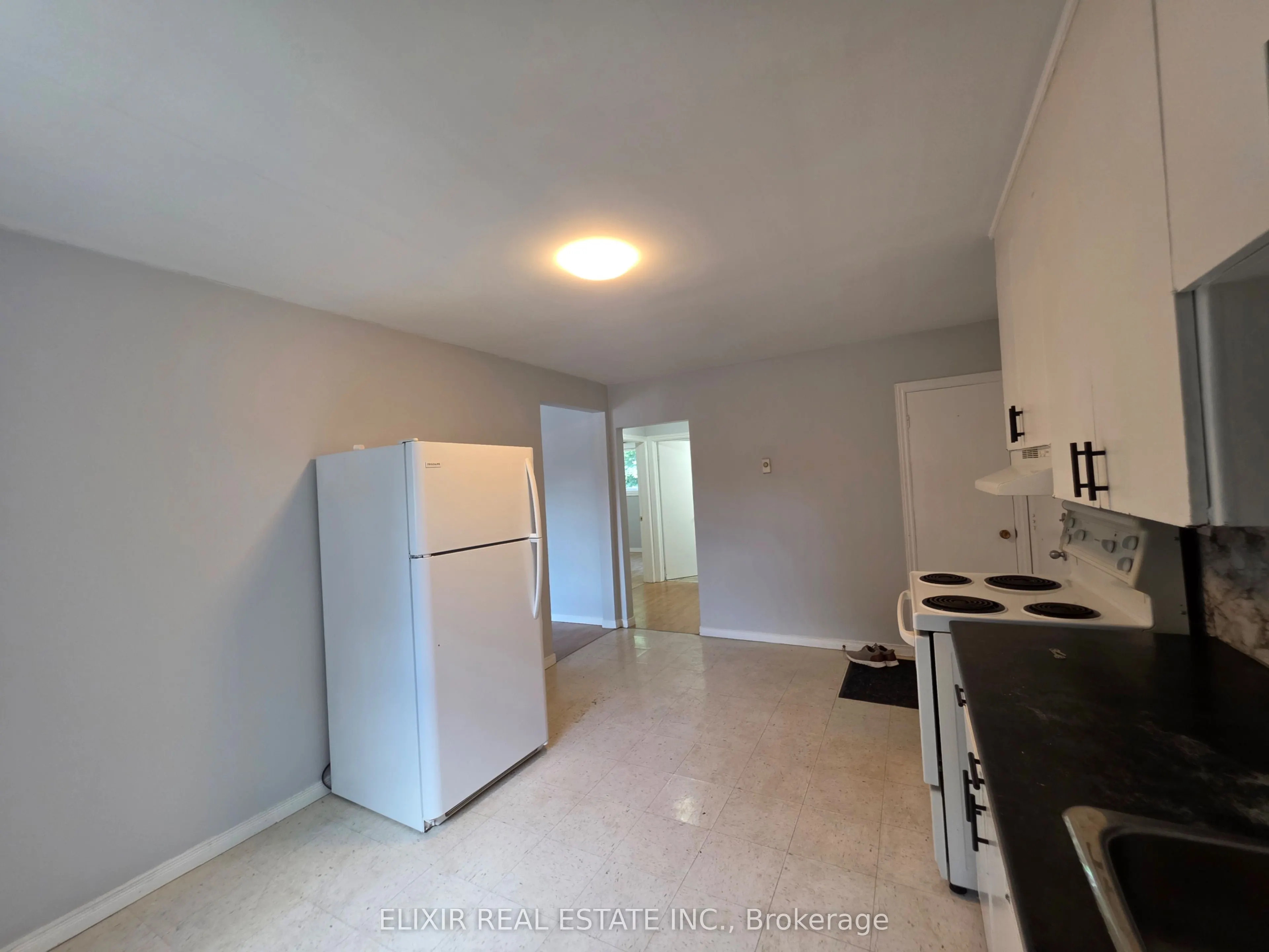 362 Grey Street #3