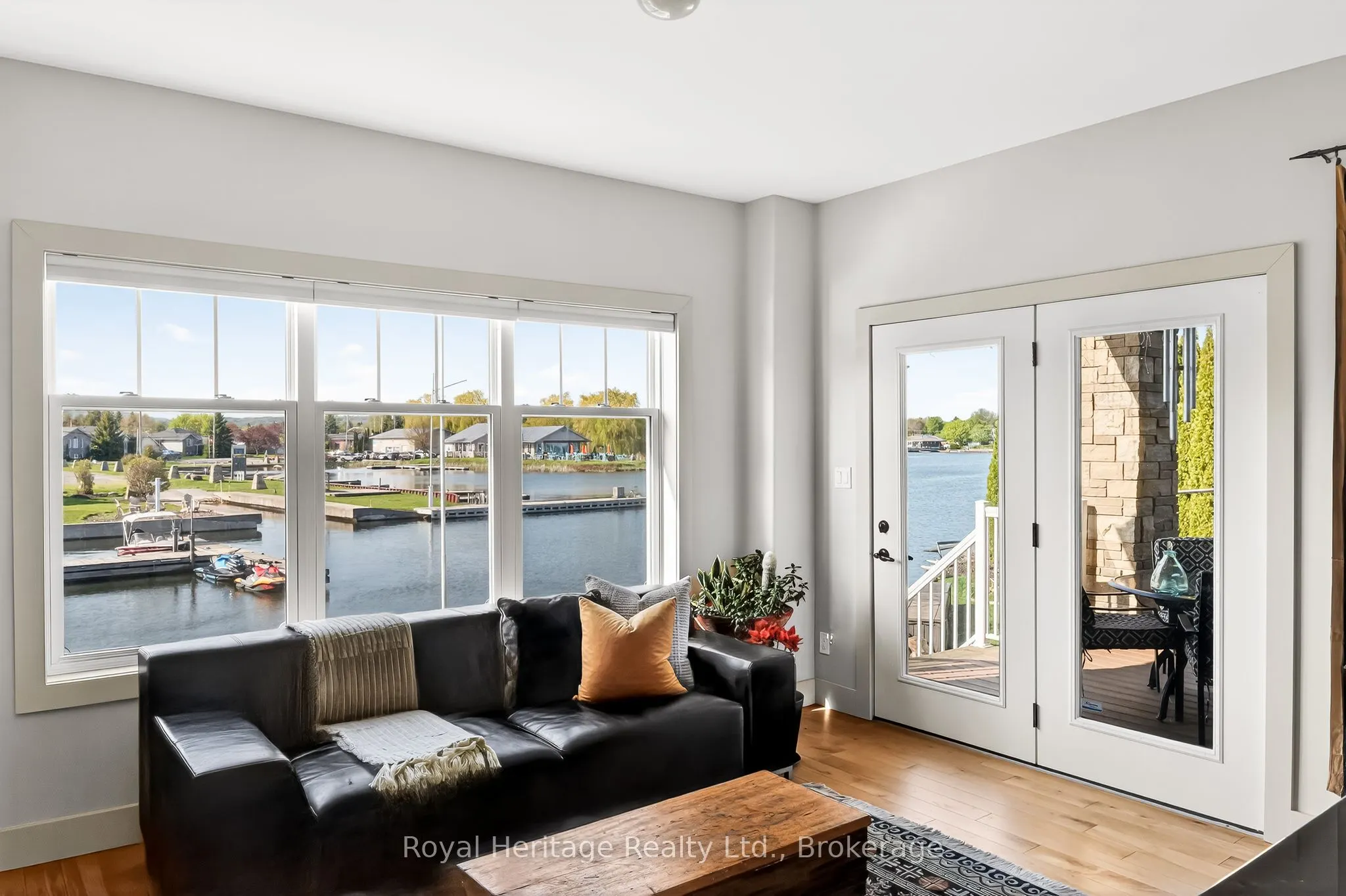 32 Edgewater Drive
