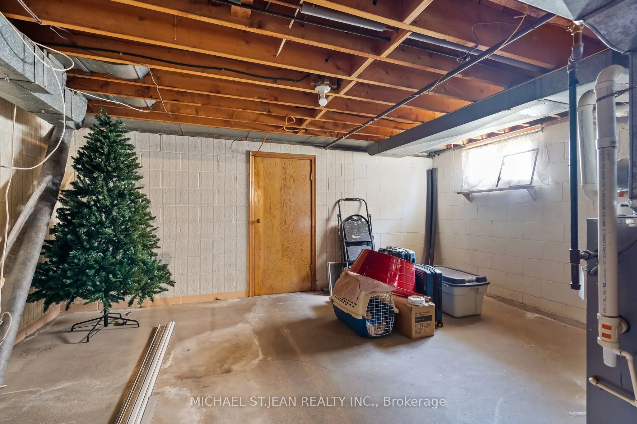 96 Clarke Street