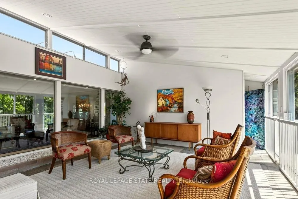 9 Grant Boulevard #602