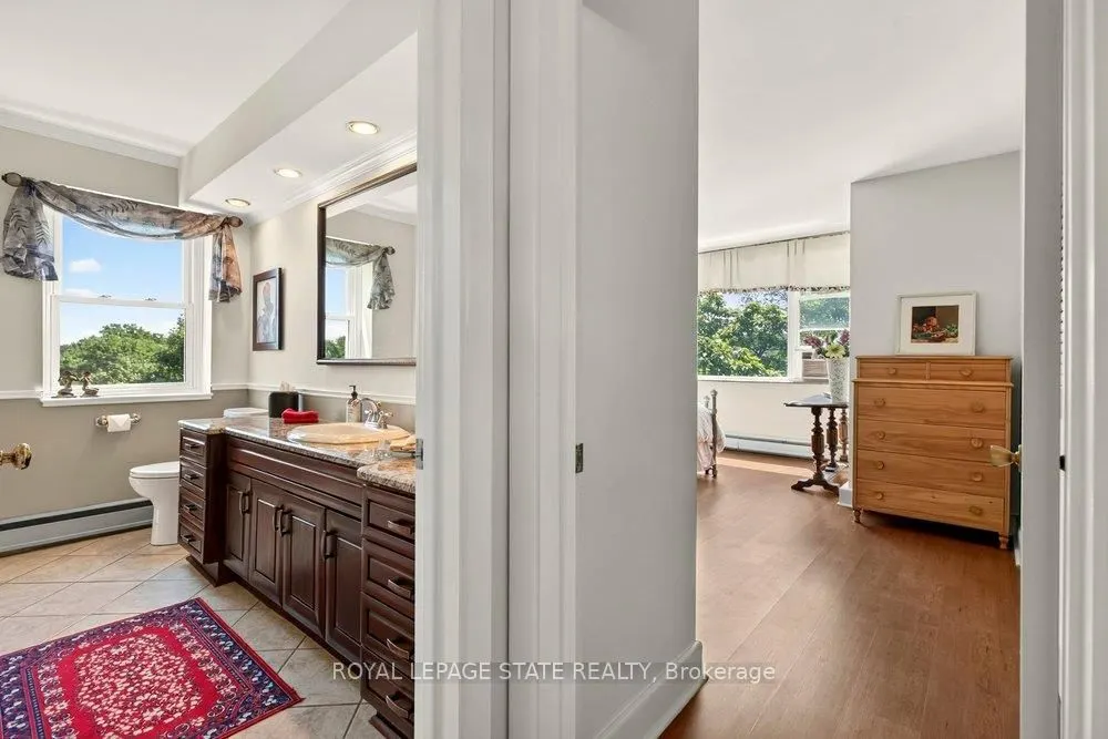 9 Grant Boulevard #602