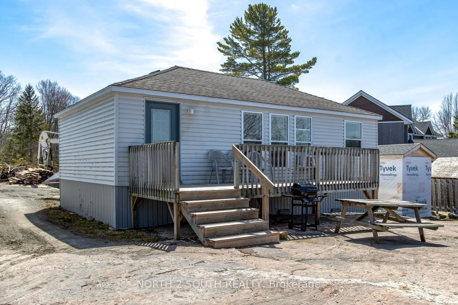 14-42 Bluewater Road