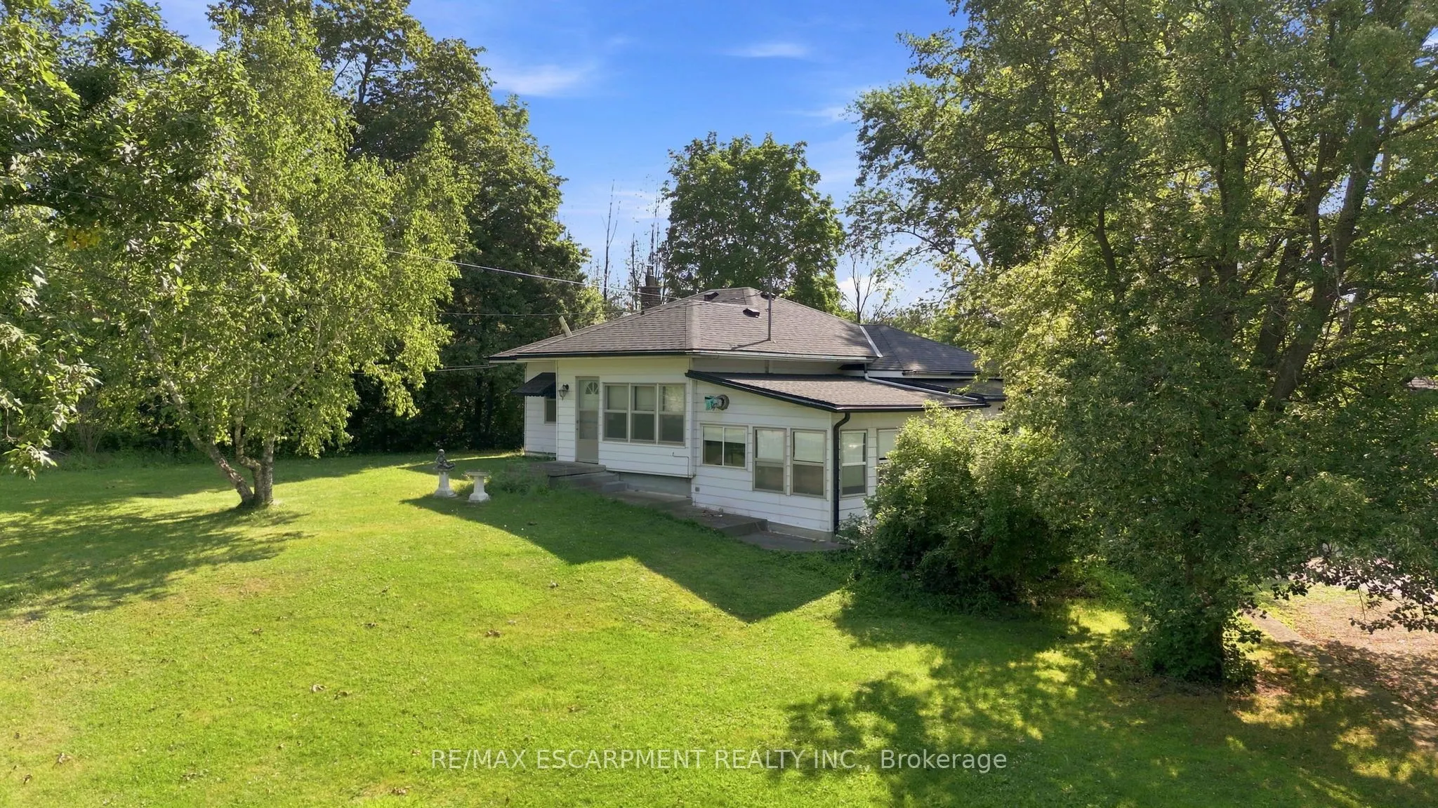 698 York Road