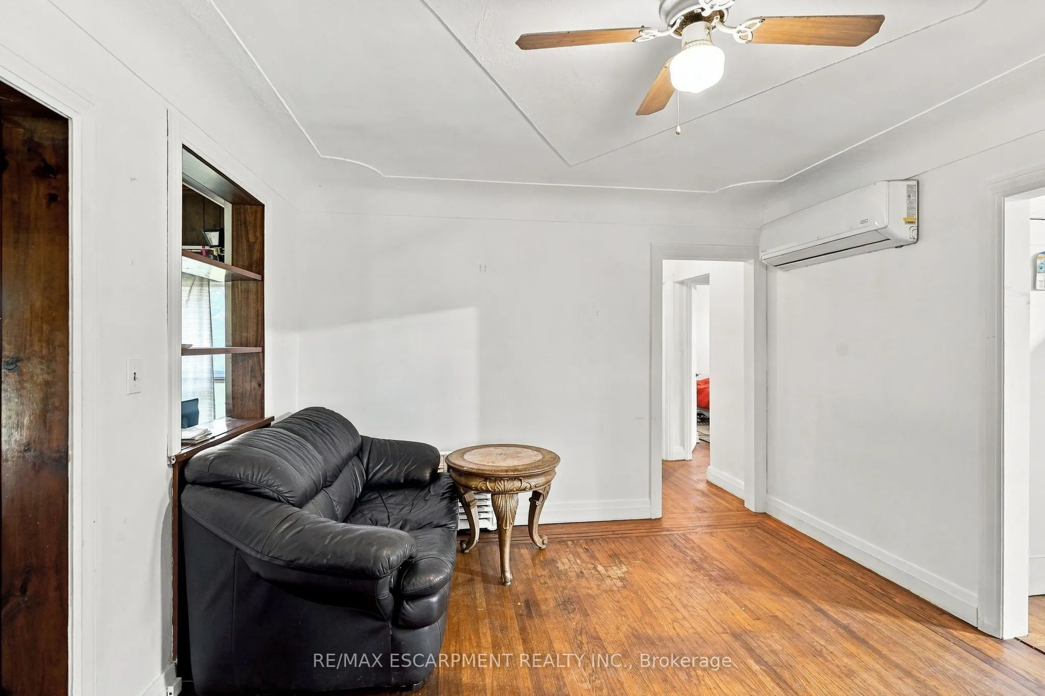 698 York Road