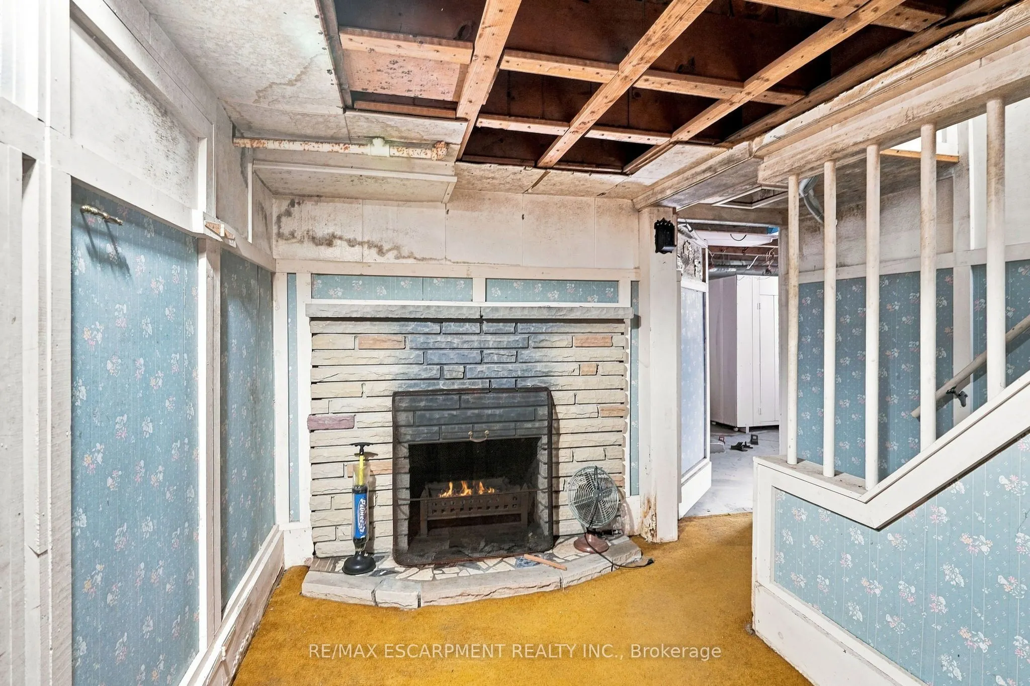 698 York Road