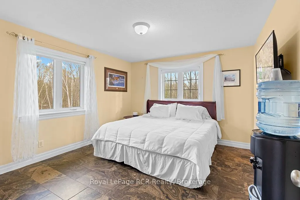 758335 Girl Guide Road