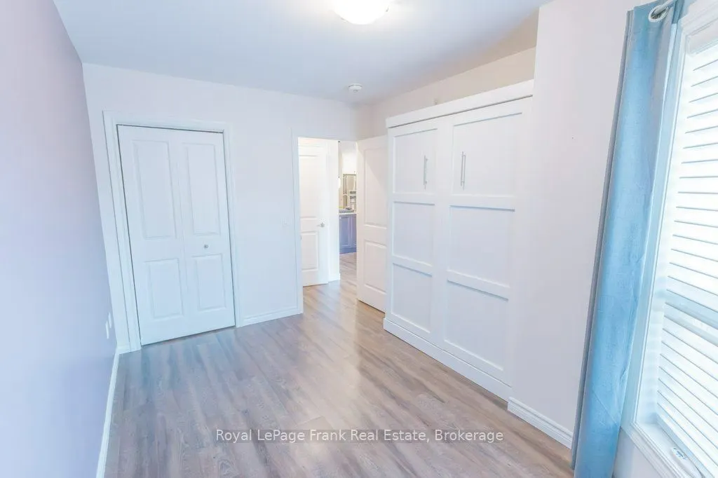 58 Glenelg Street W #103