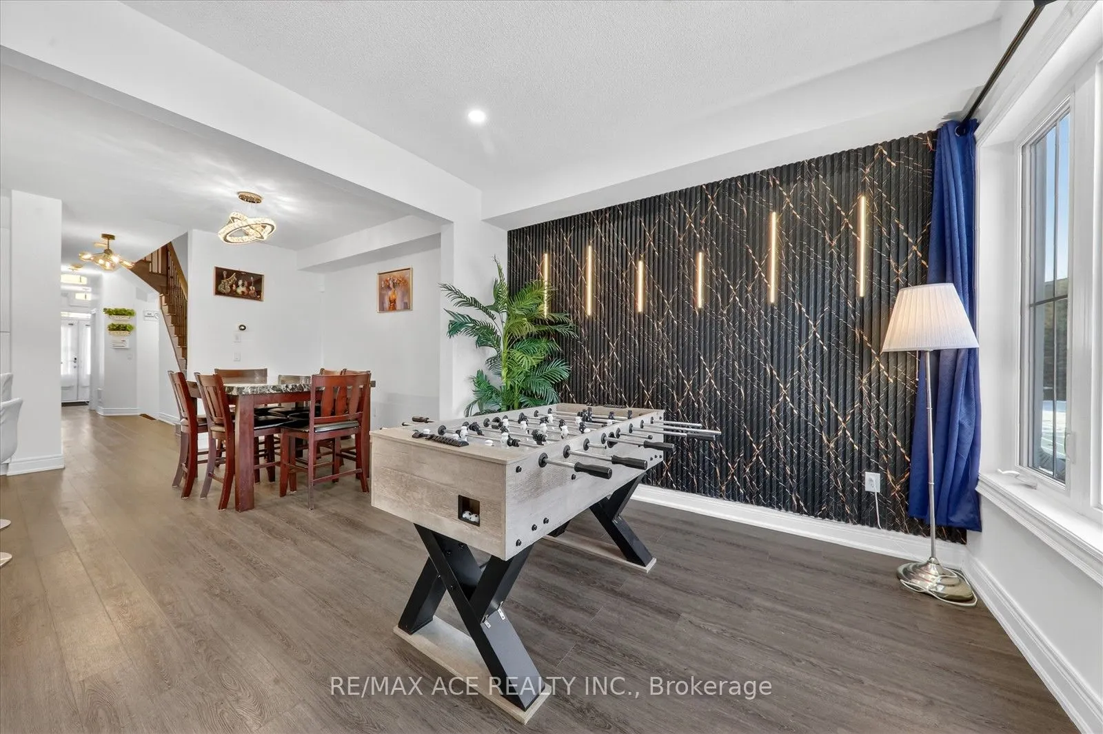 171 Snowbridge Way #26