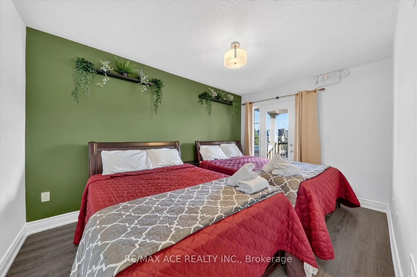 171 Snowbridge Way #26