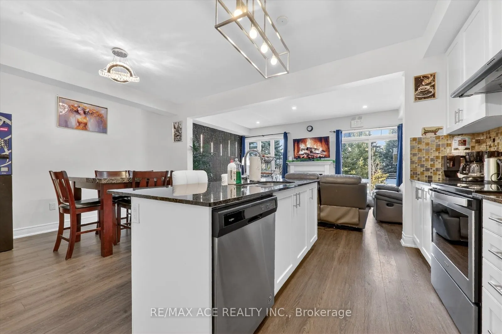 171 Snowbridge Way #26