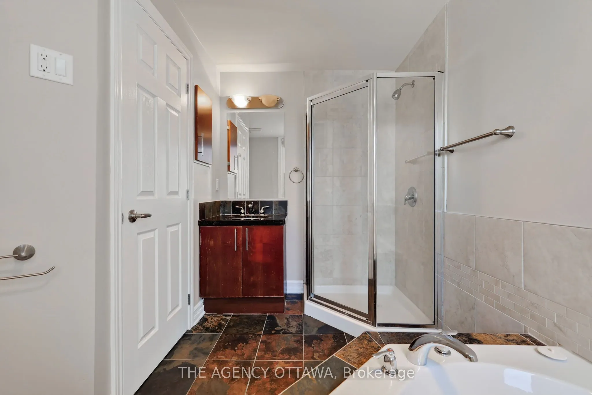 711 Churchill Avenue N #203