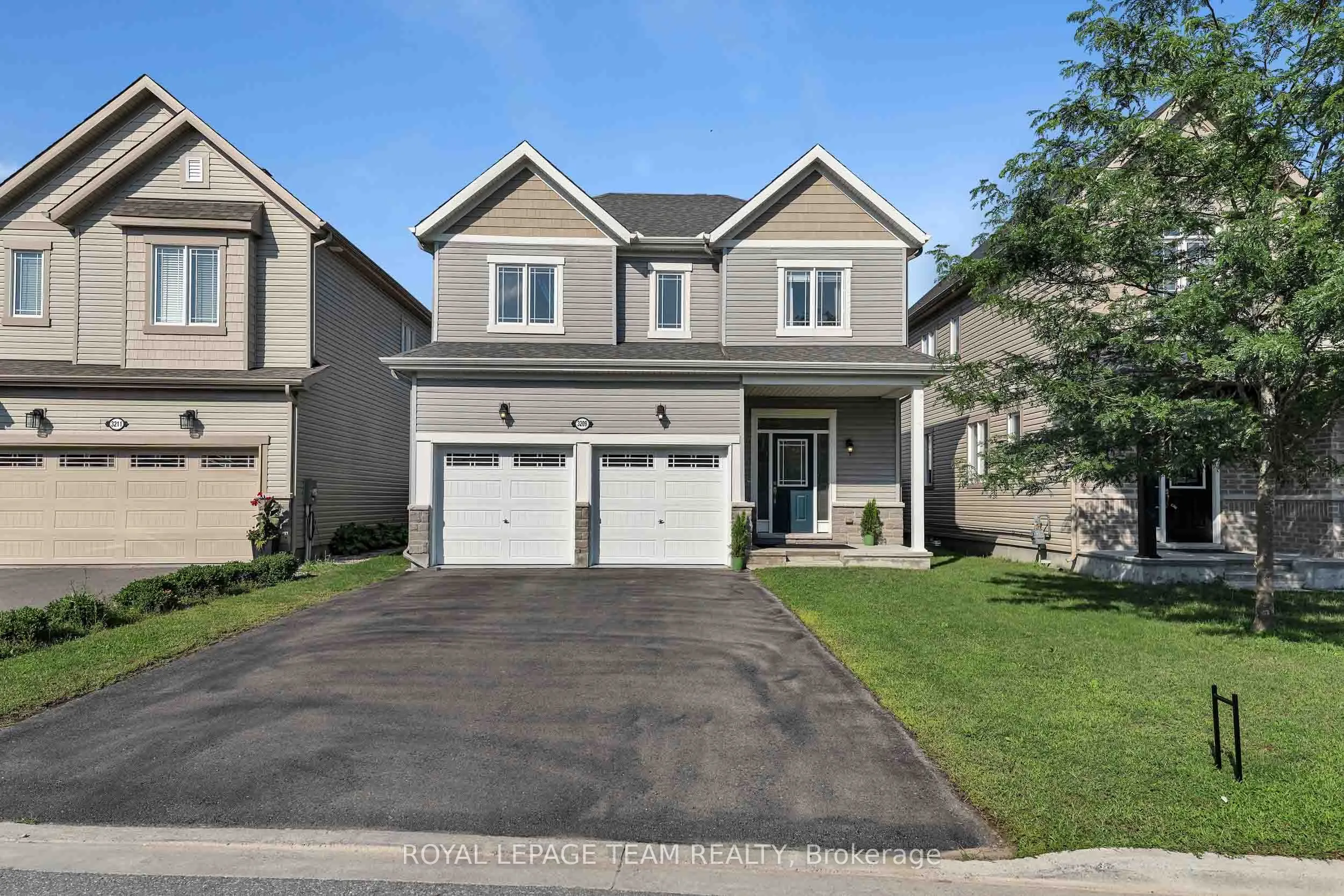 3209 Harvester Crescent