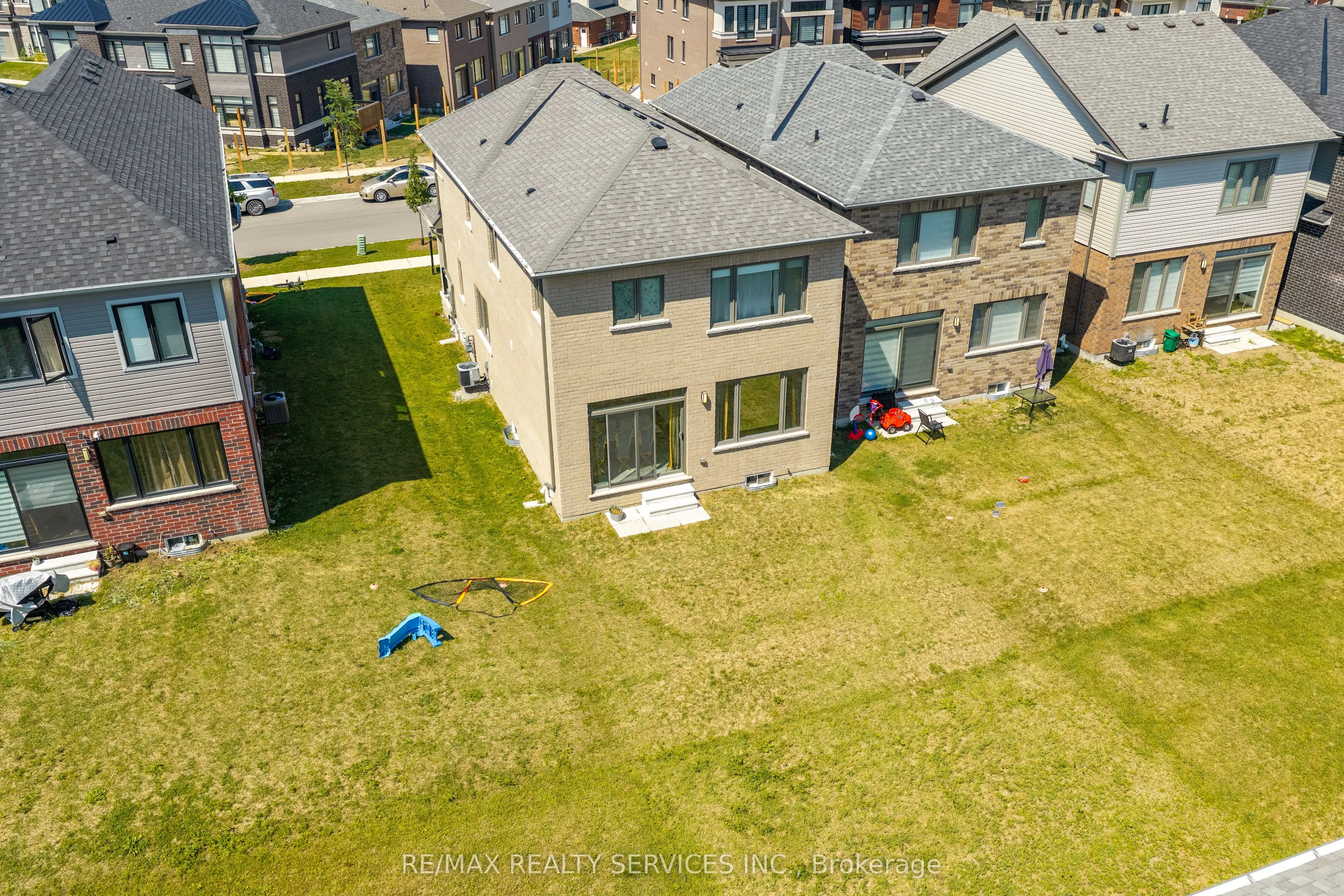 13 STEADMAN Street