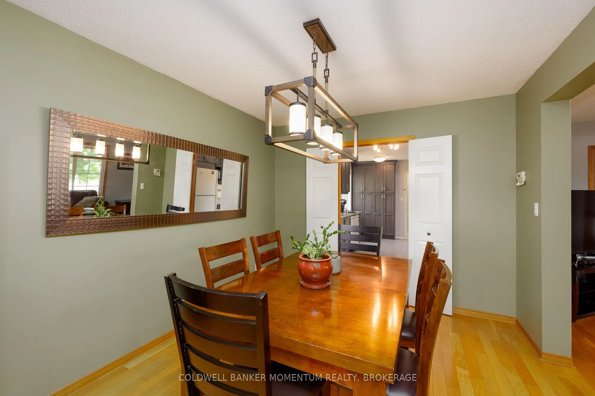 212 Livingston Avenue