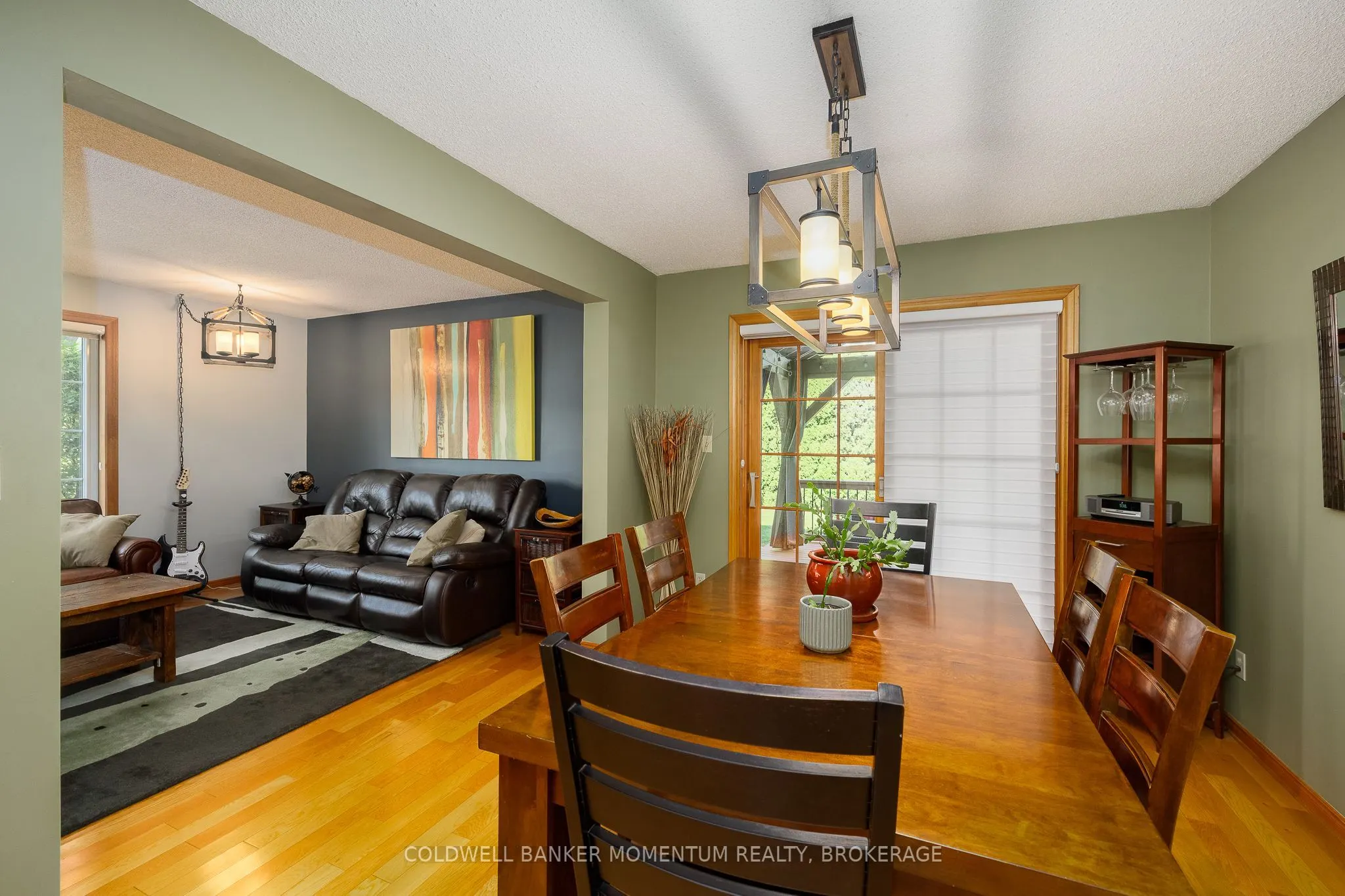 212 Livingston Avenue