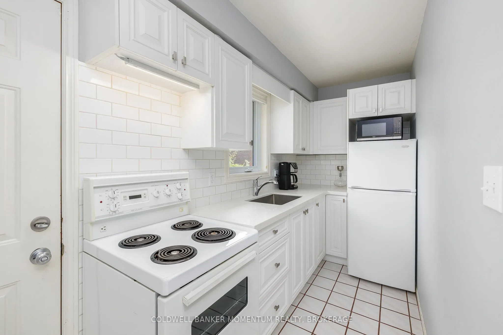 212 Livingston Avenue