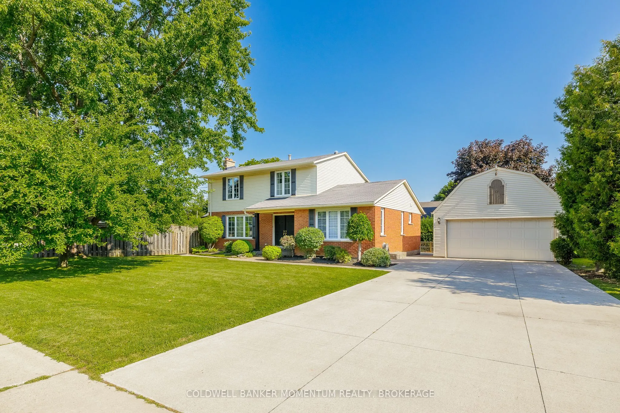212 Livingston Avenue