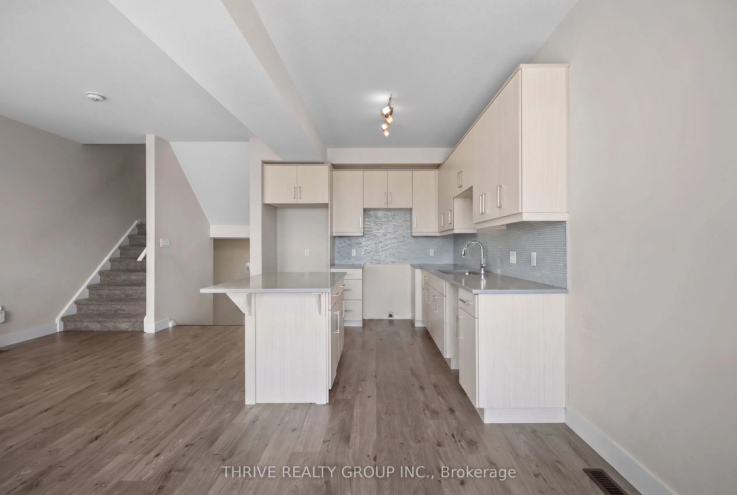 981 West Village Square