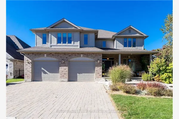 8 Zaduk Place