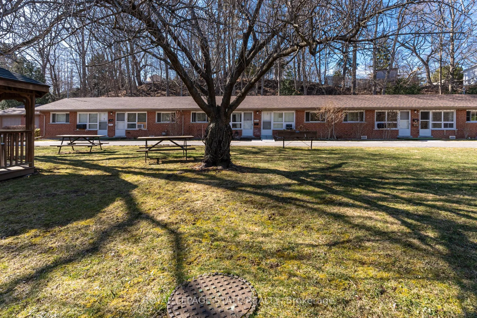50 Creighton Road