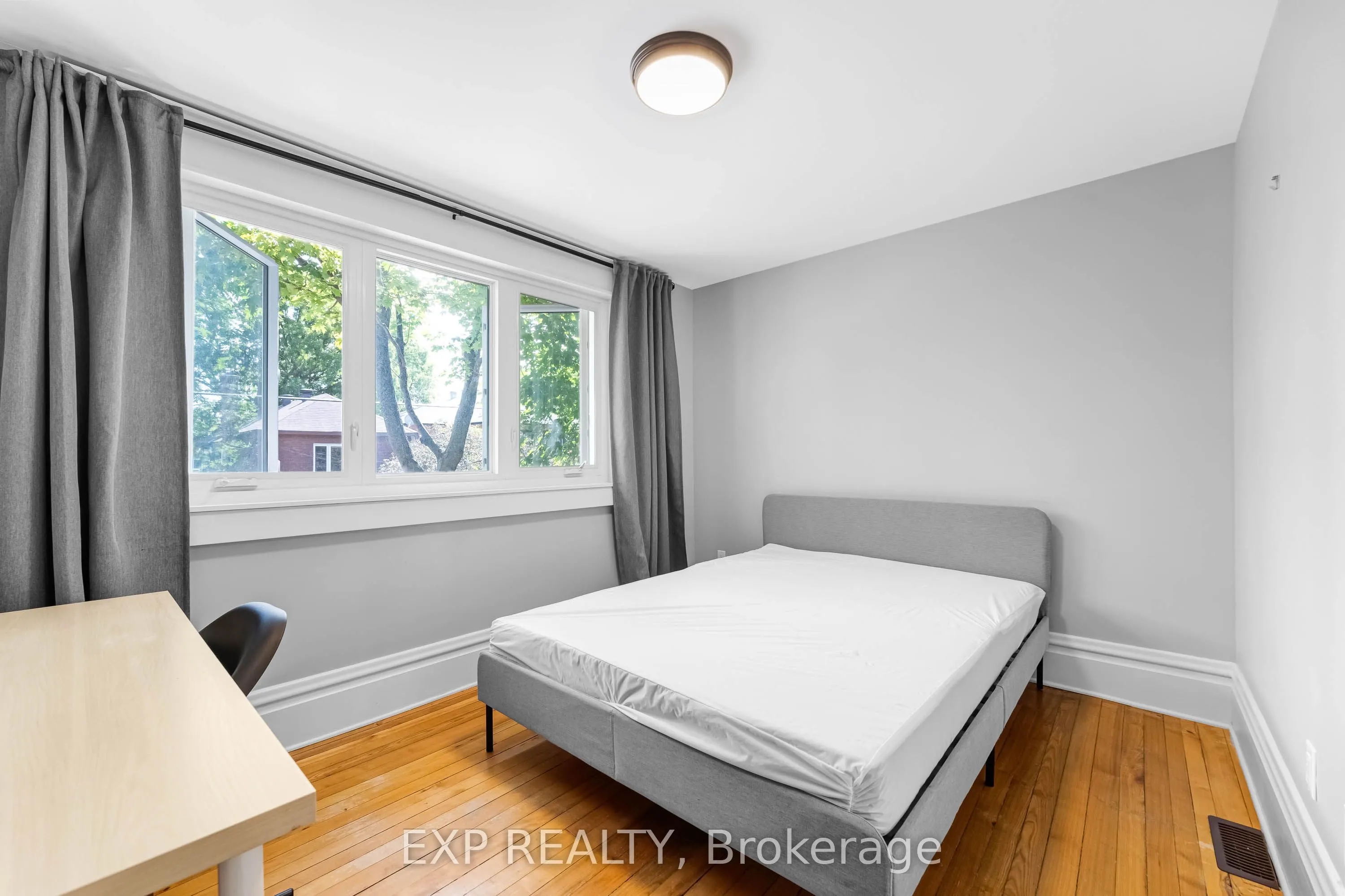 119 Hopewell Avenue