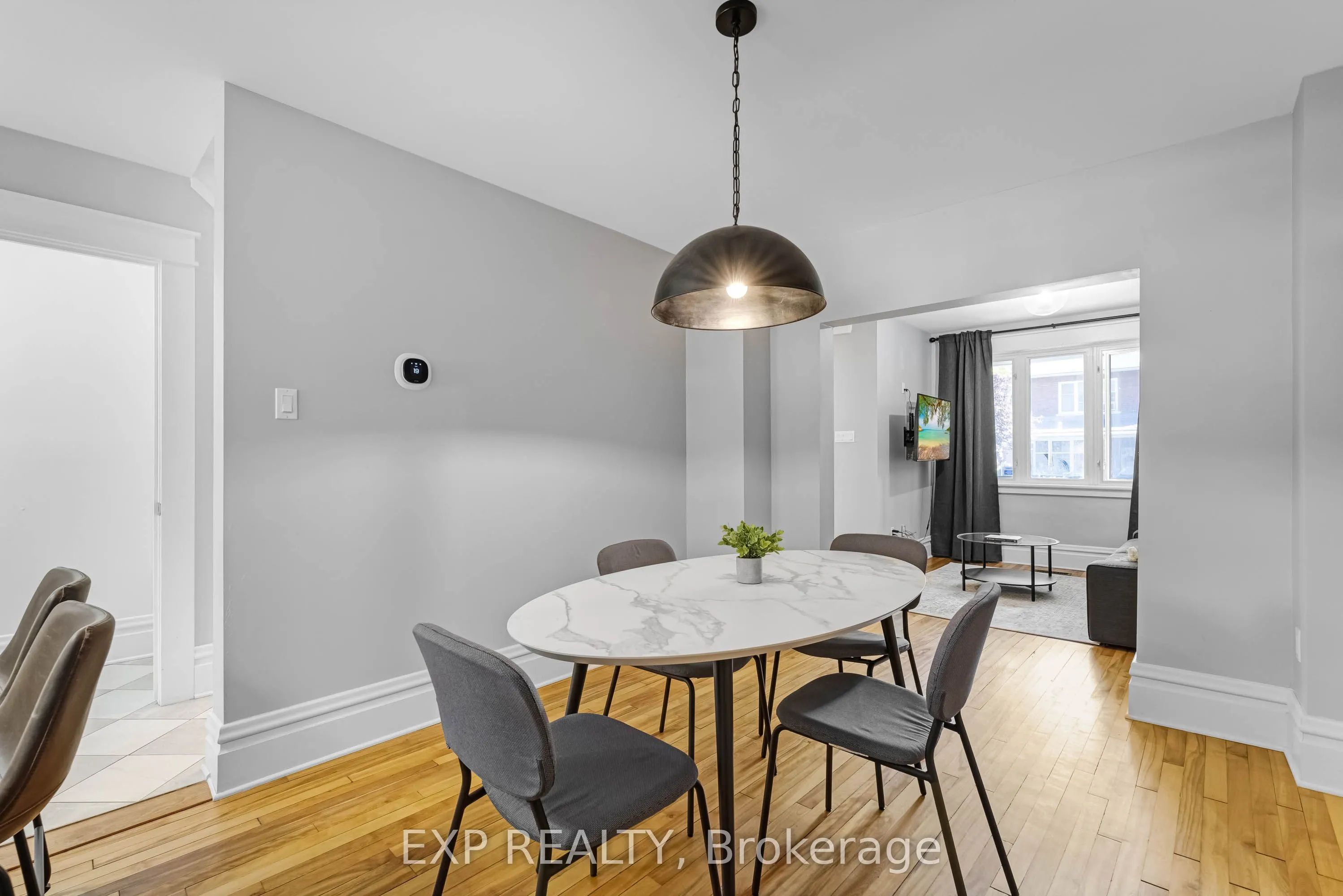 119 Hopewell Avenue