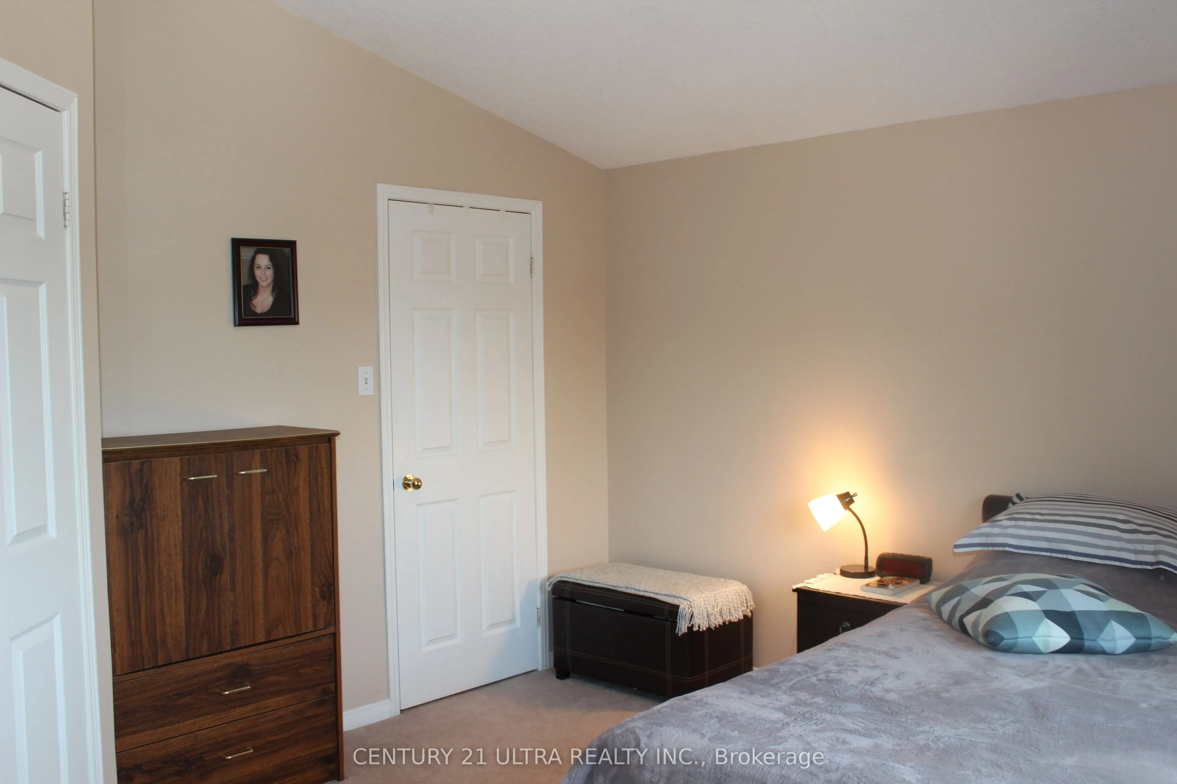 373 Brembel Crescent