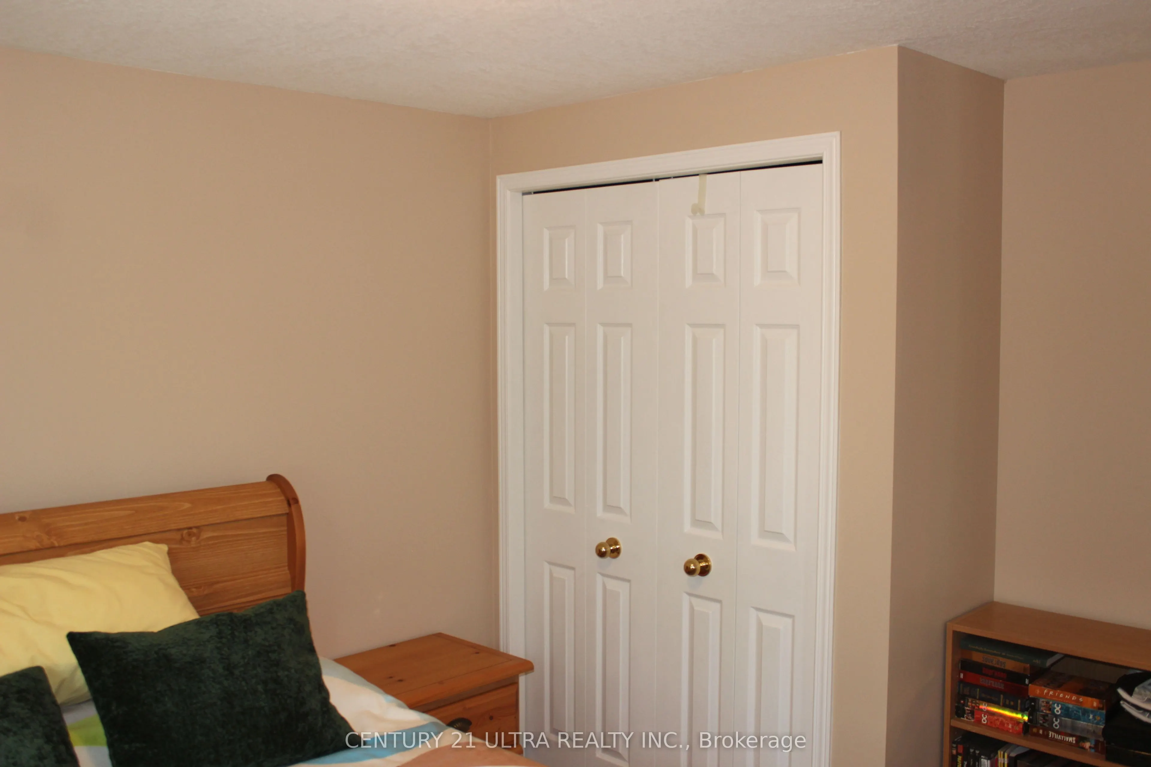 373 Brembel Crescent