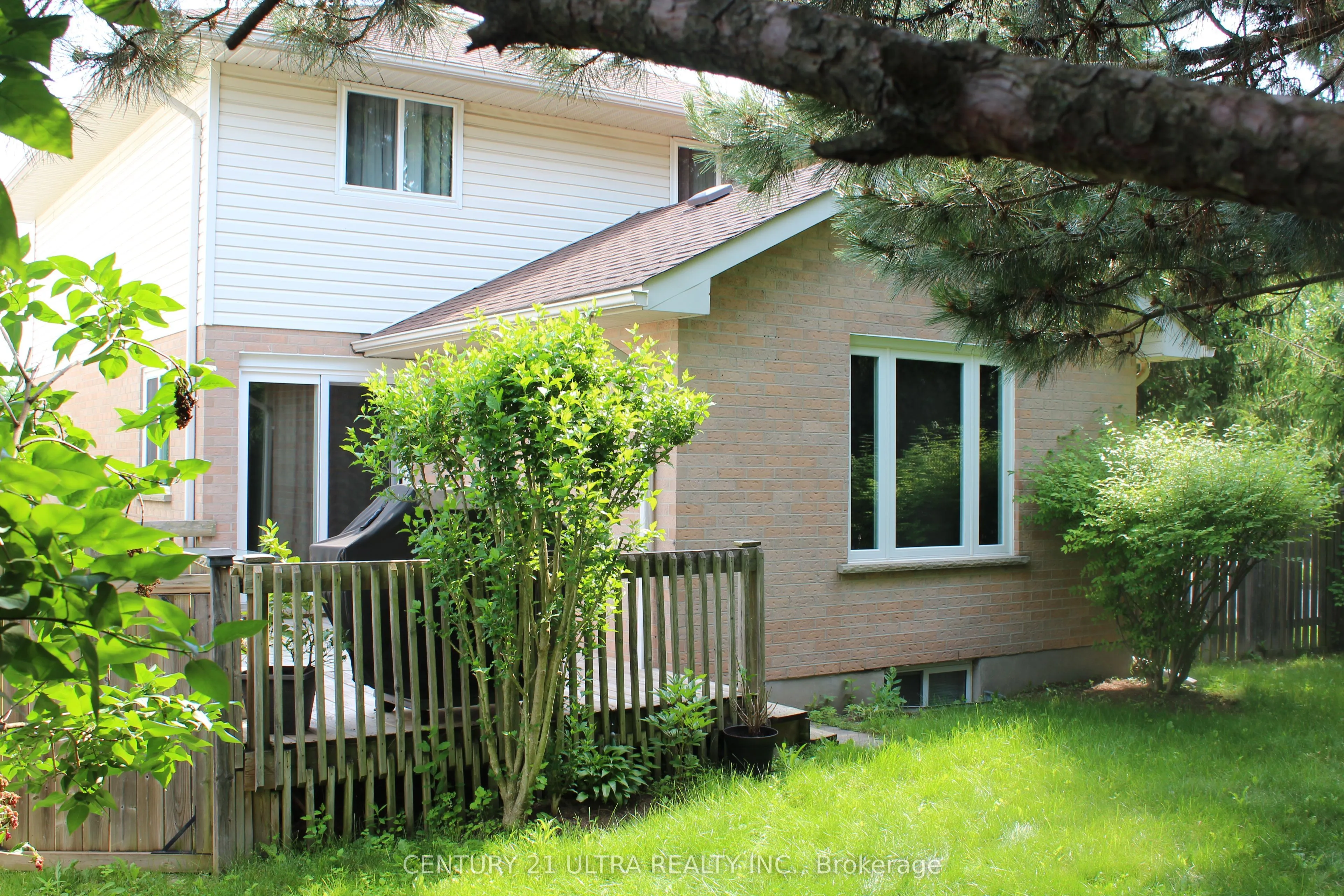 373 Brembel Crescent