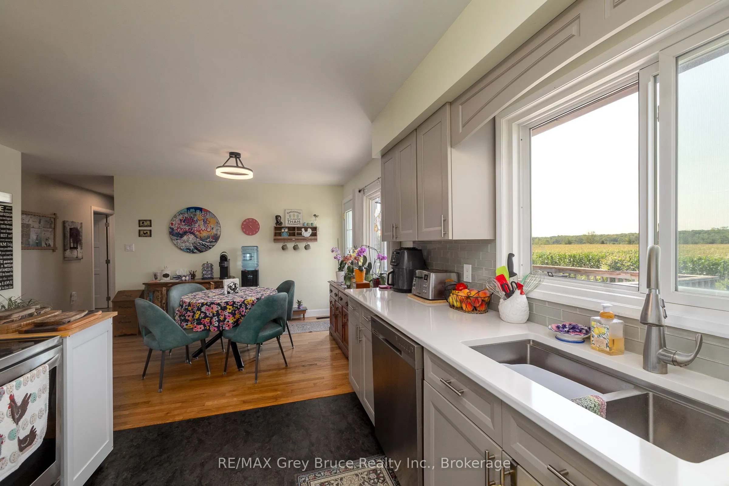 404248 CONCESSION 20 Road