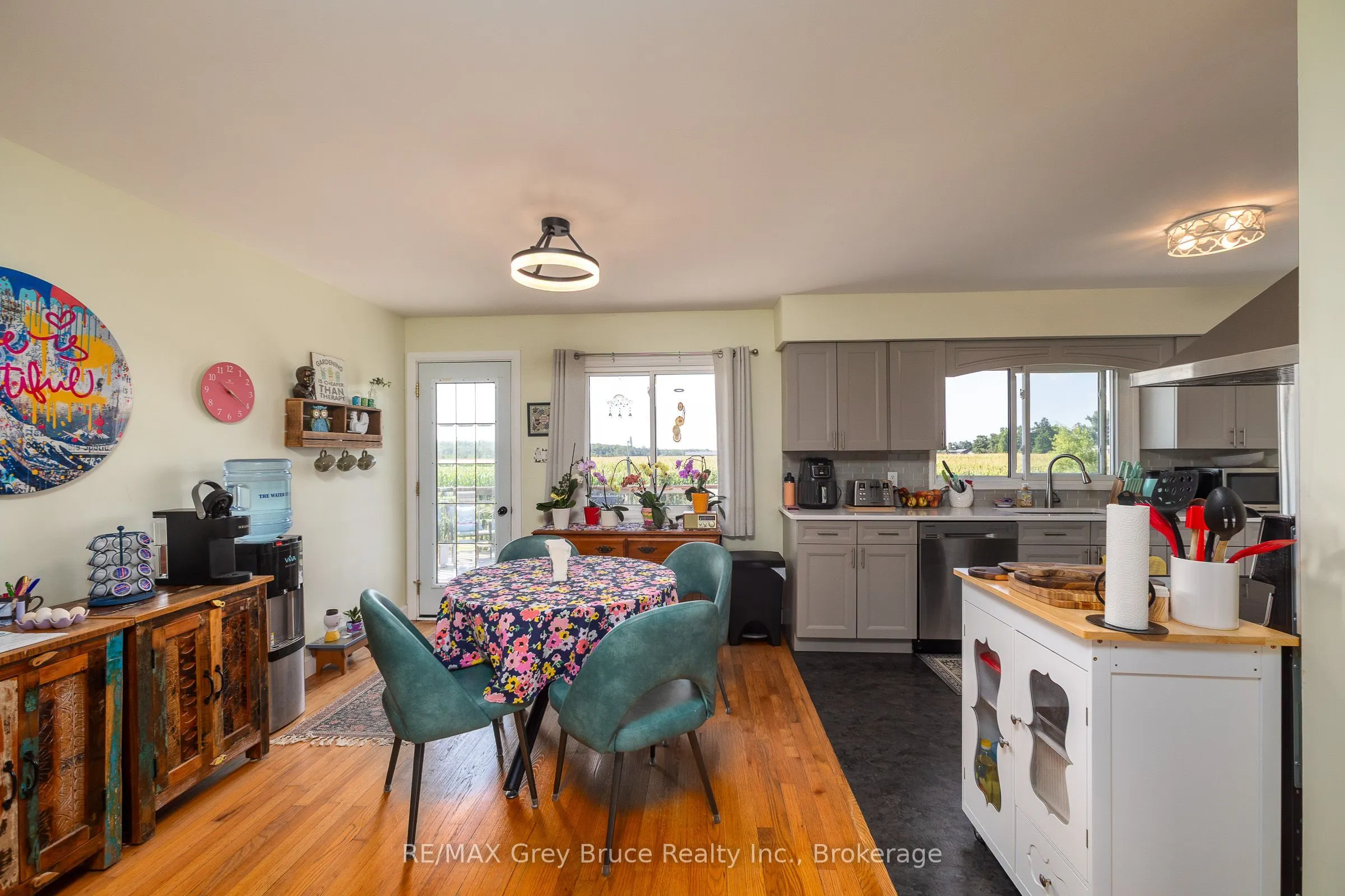 404248 CONCESSION 20 Road