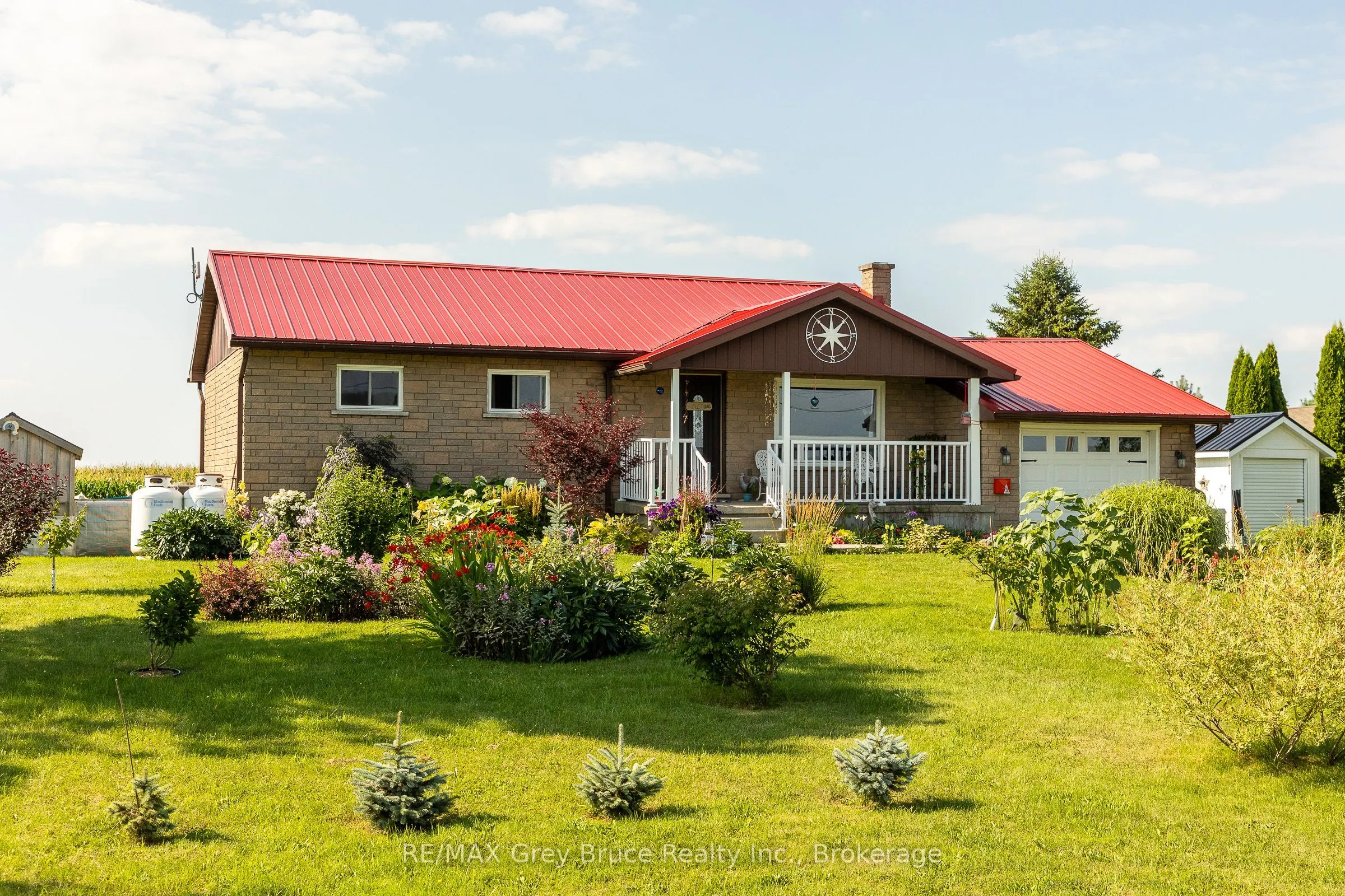 404248 CONCESSION 20 Road