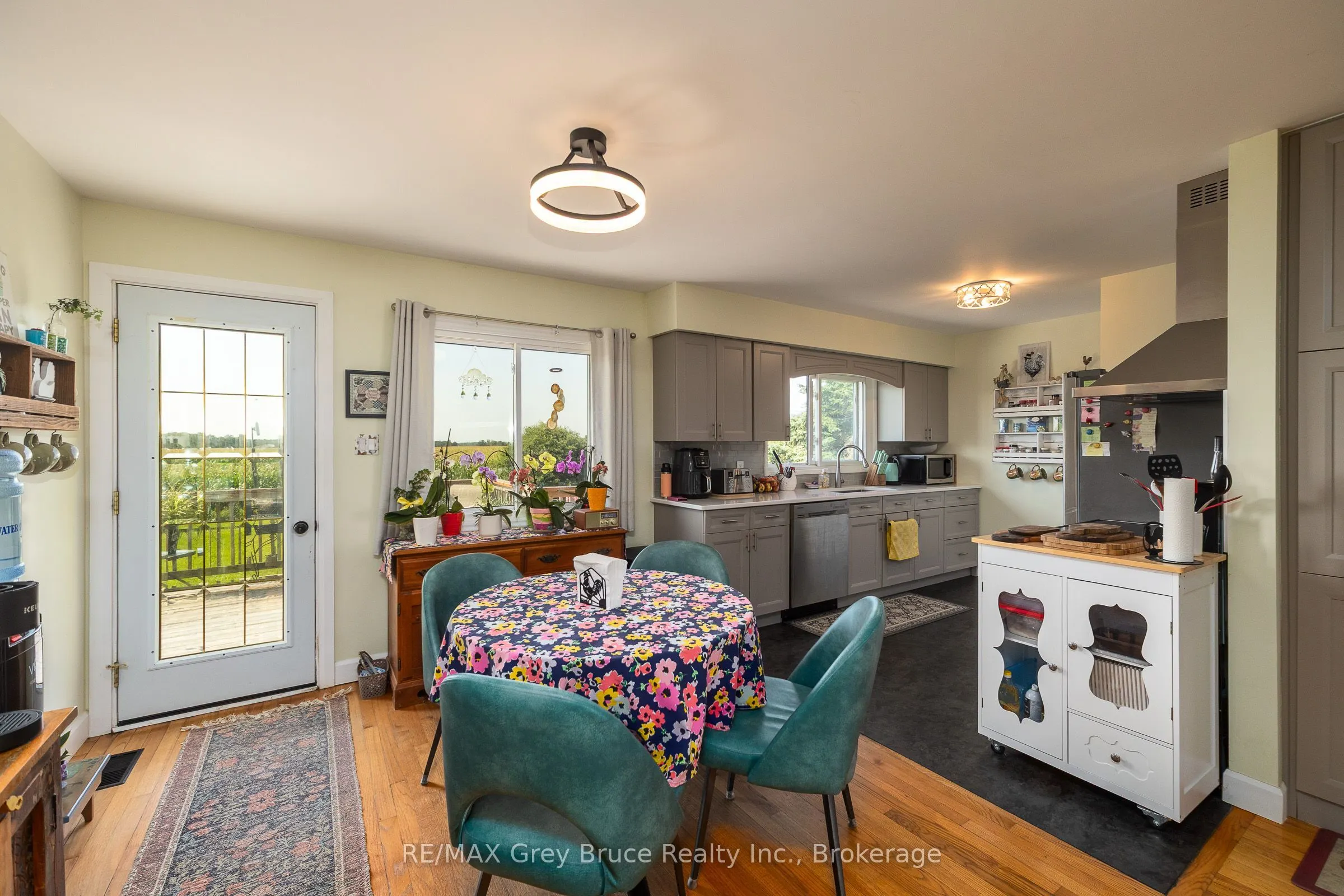 404248 CONCESSION 20 Road