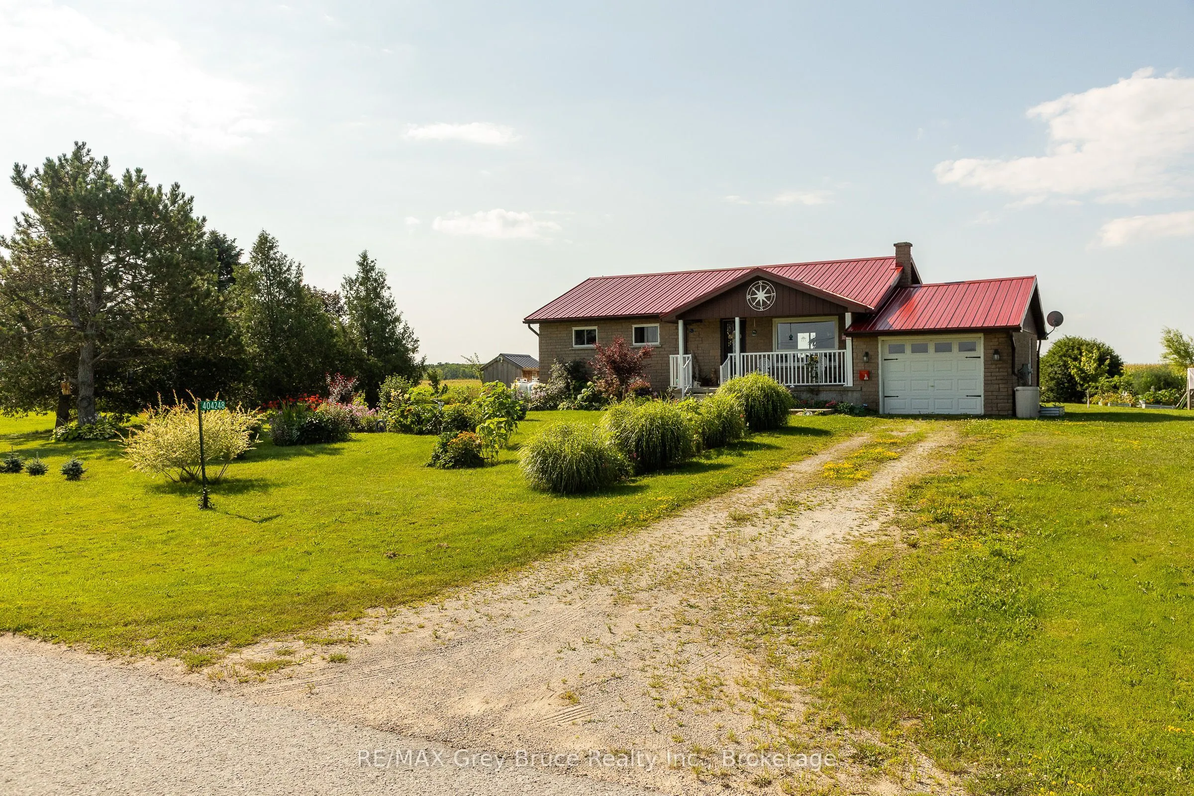 404248 CONCESSION 20 Road