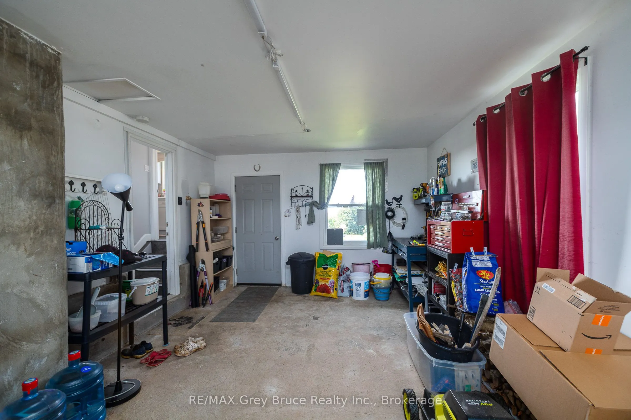 404248 CONCESSION 20 Road