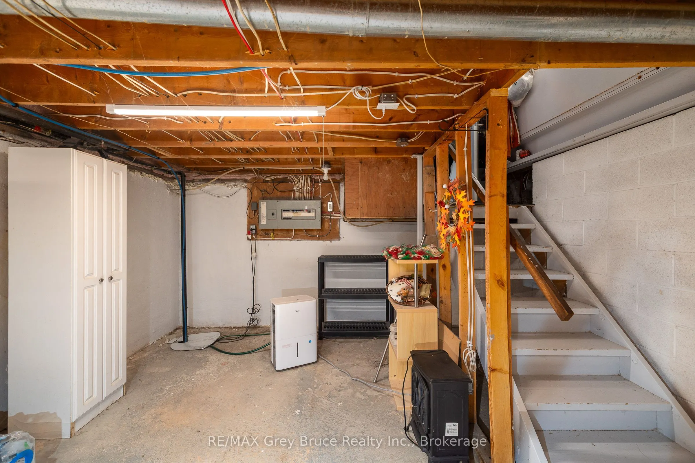 404248 CONCESSION 20 Road