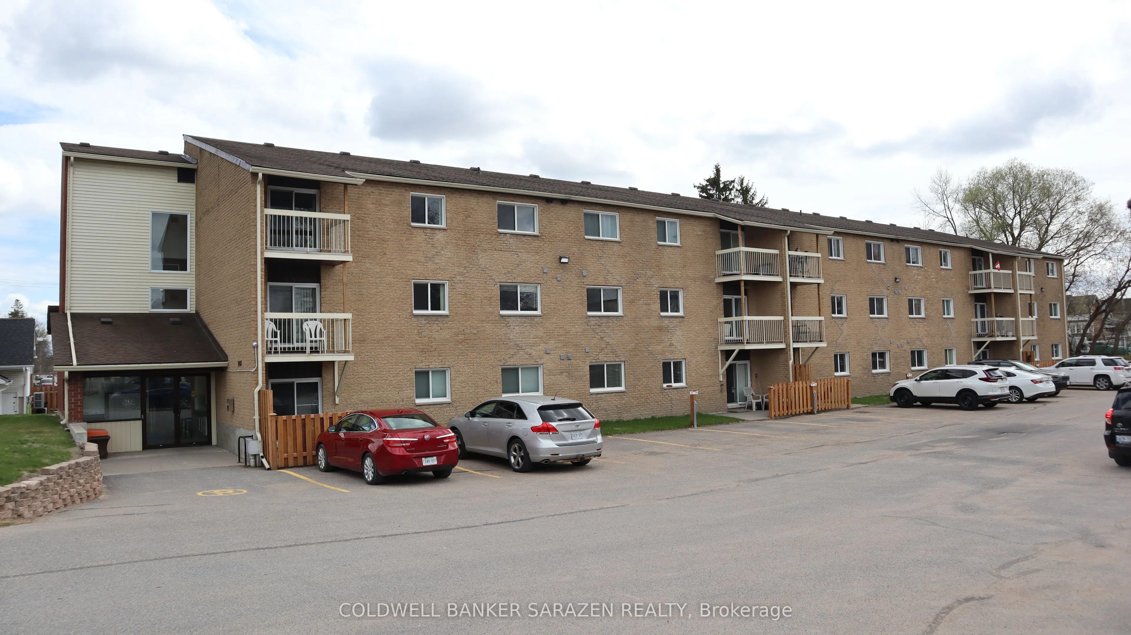 190 Elgin Street W #302