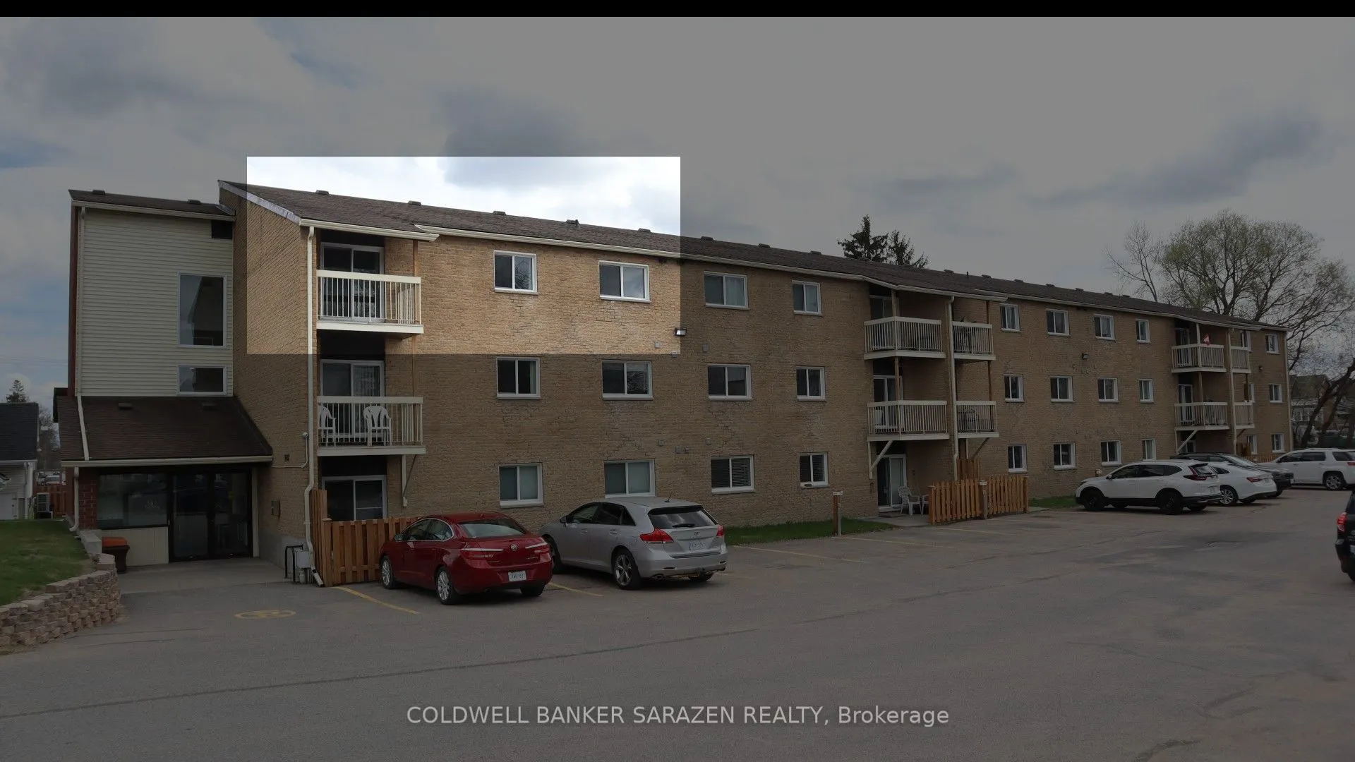 190 Elgin Street W #302
